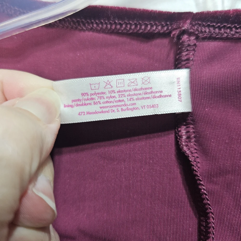 Commando Women's Burgundy Short Sleeve Velvet Bodysuit Size Small USA Made. - Picture 7 of 9